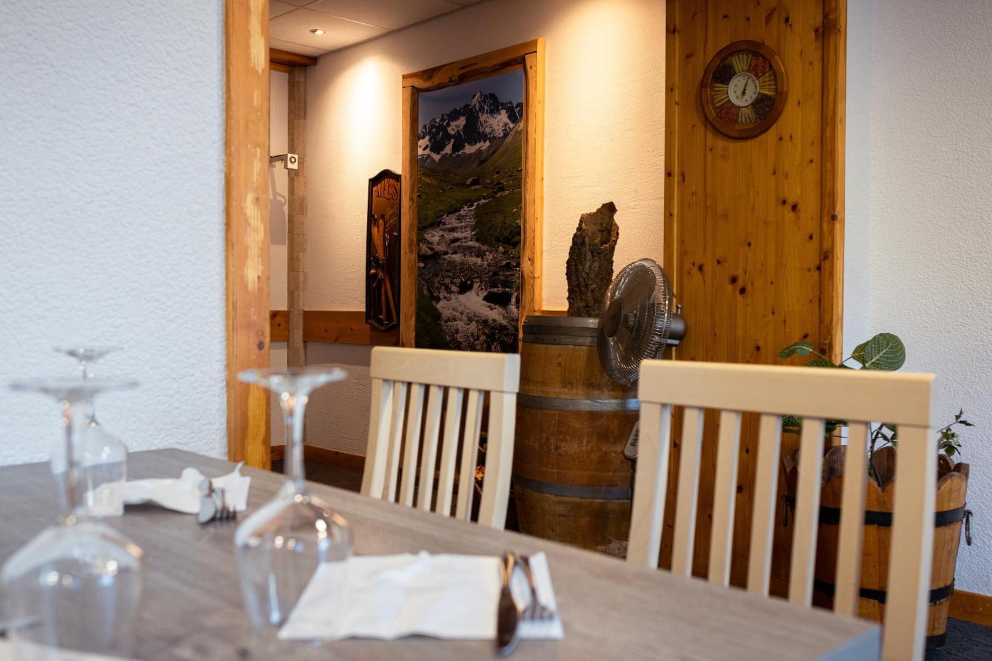 Vvf Serre Chevalier Briancon Le Monetier-les-Bains Luaran gambar