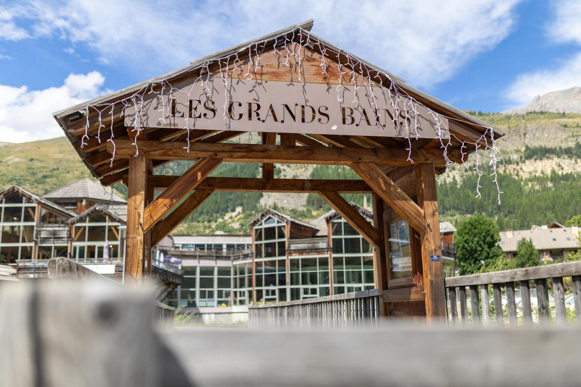 Vvf Serre Chevalier Briancon Le Monetier-les-Bains Luaran gambar