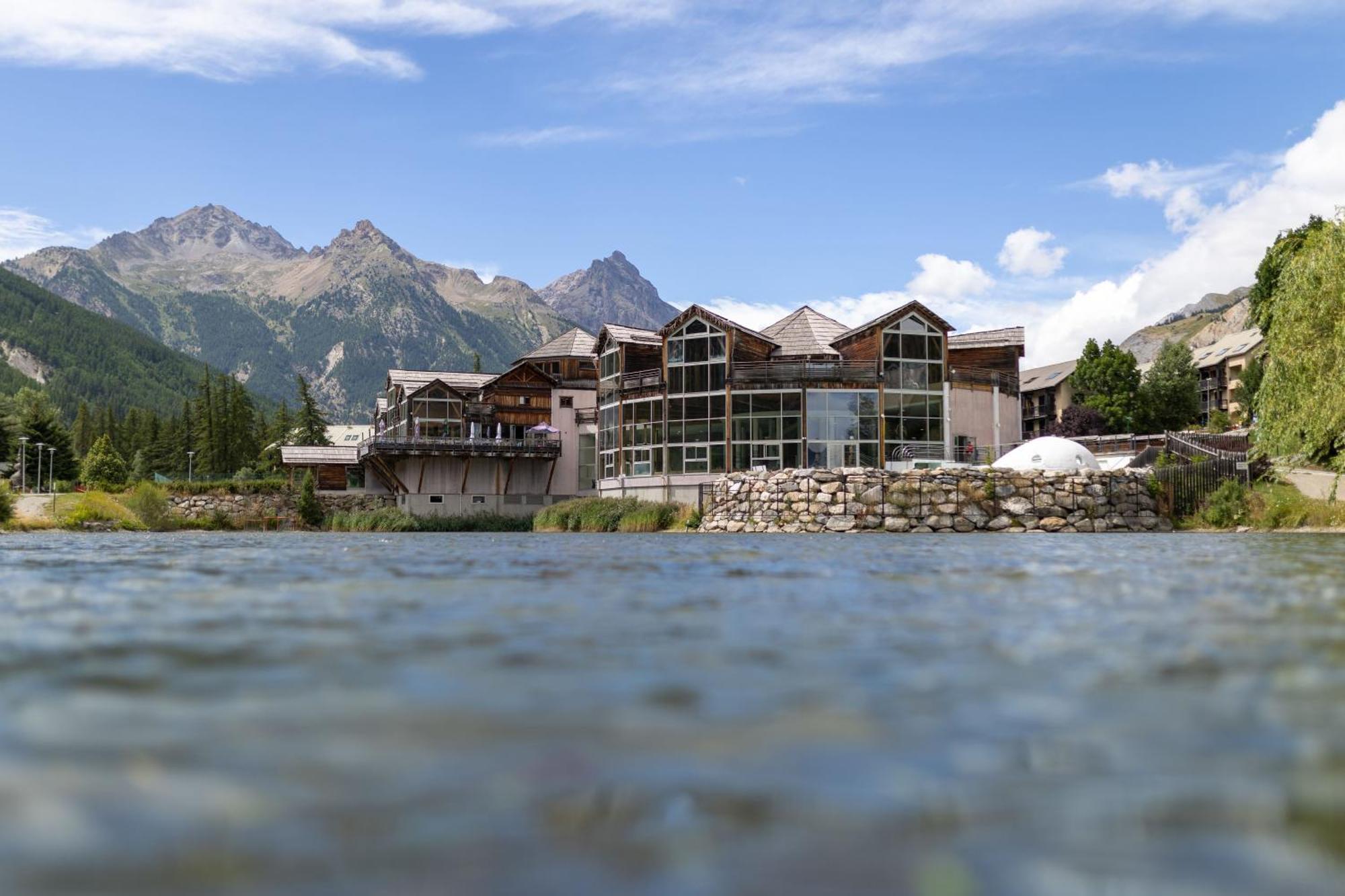 Vvf Serre Chevalier Briancon Le Monetier-les-Bains Luaran gambar